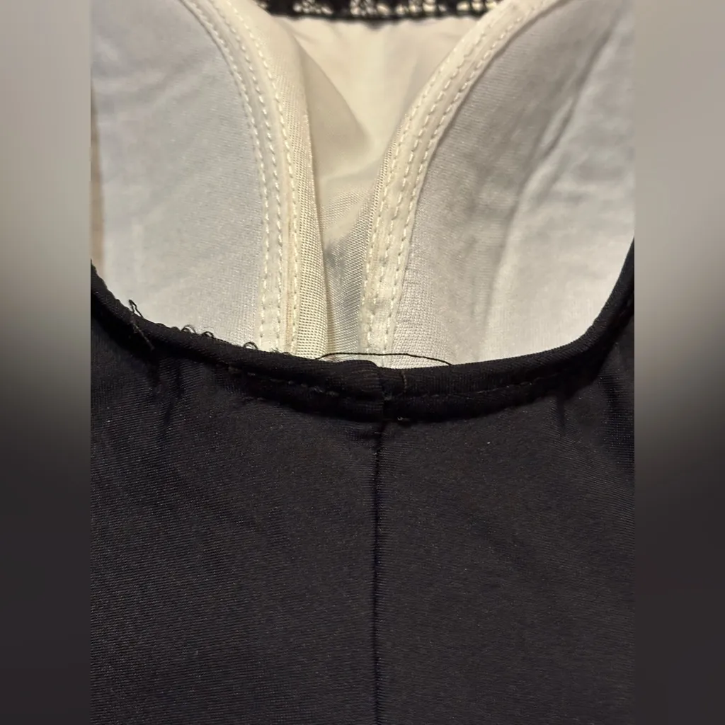 Reebok one-piece swimsuit in size 12 - Image 7