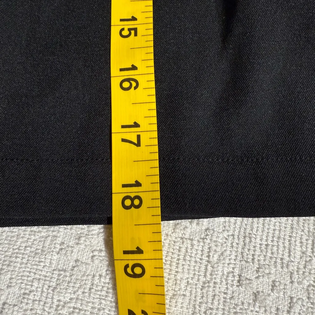 Future collective Classic Black Women's Bermuda Shorts Size 12 - Image 6