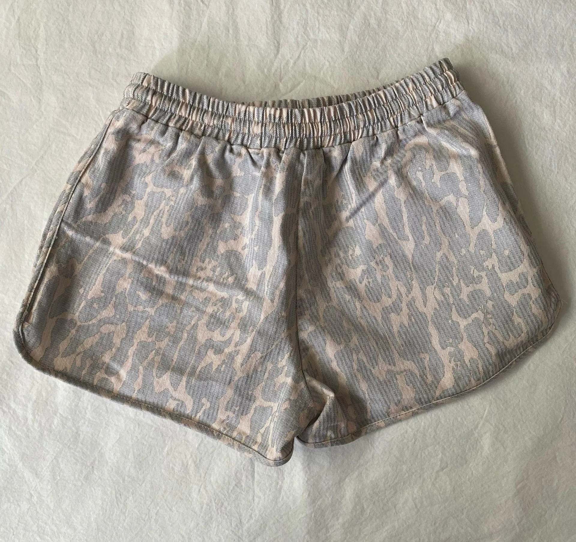 Shorts - Image 4