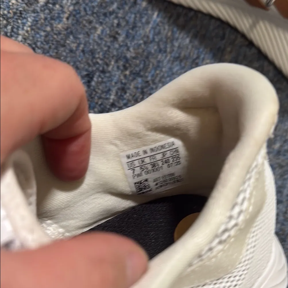 Adidas Edge Lux White Sneakers with Breathable Knit Mesh Women's 7 - Image 3