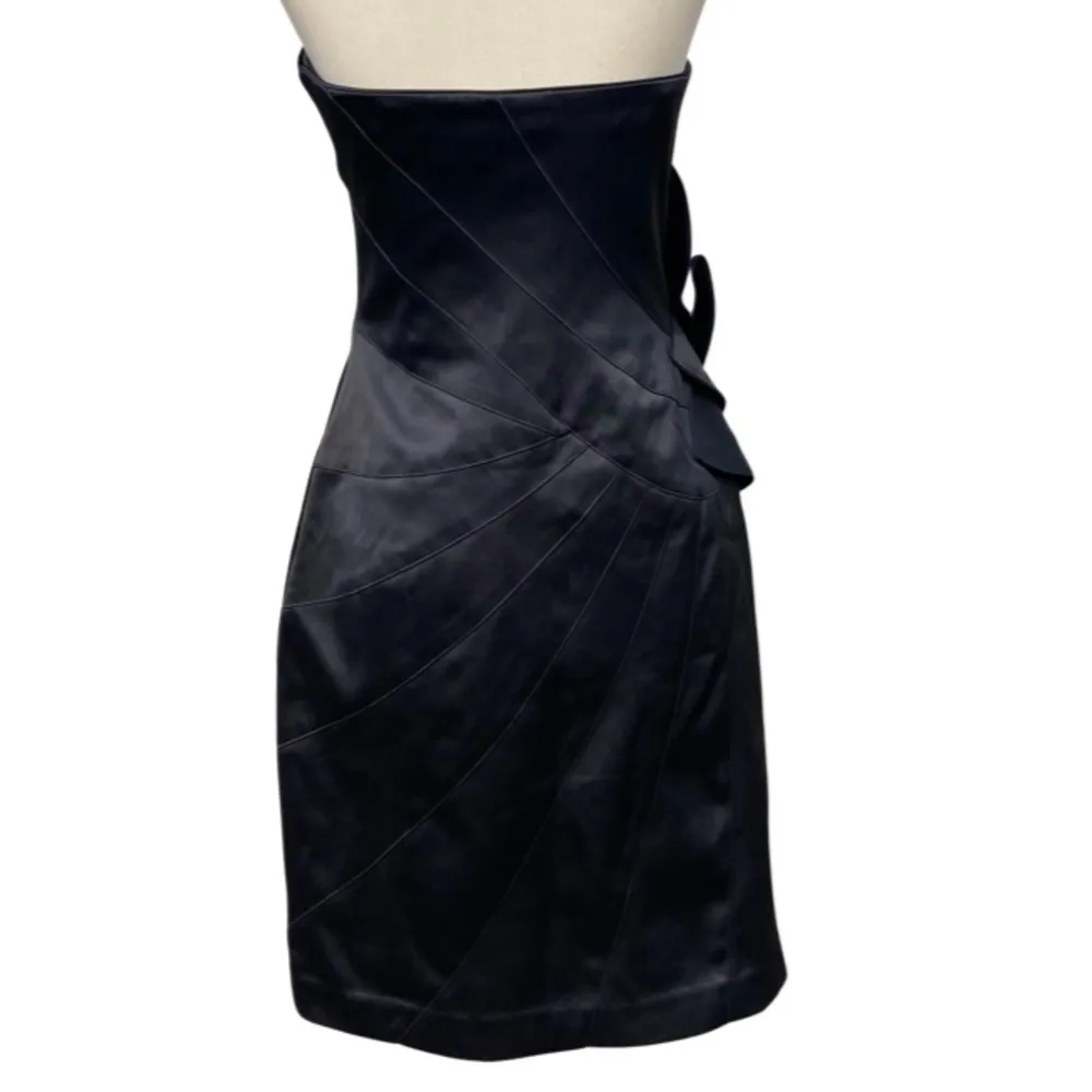 White House Black Market Dress‎ Sz 2 Black Strapless Cocktail Evening Rose - Image 6