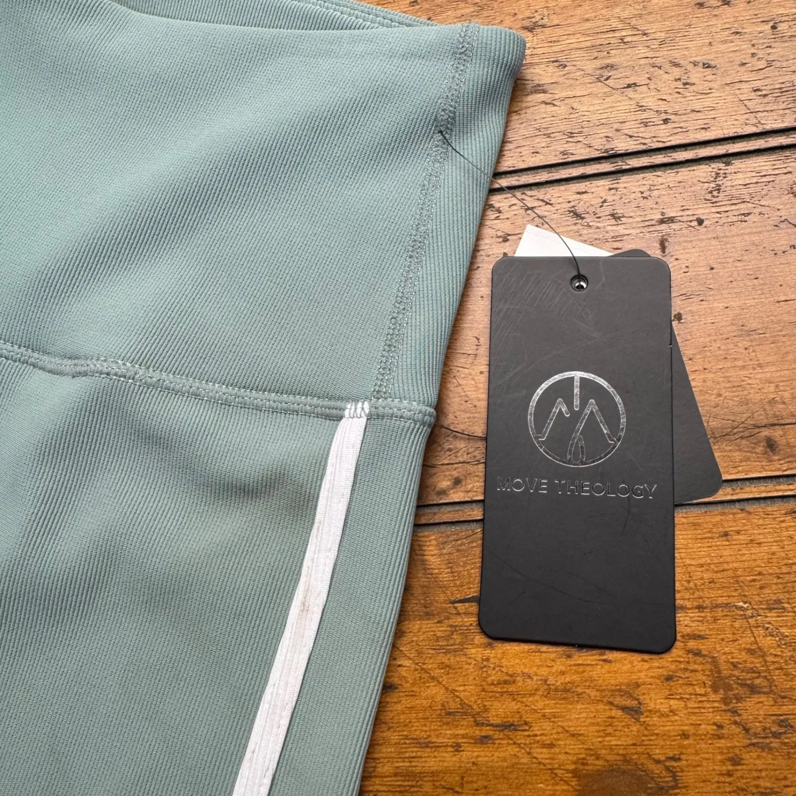 Move Theology MC23878MI Stripe Biker Shorts Ribbed Deluxe Stretch Athletic S Green - Image 2