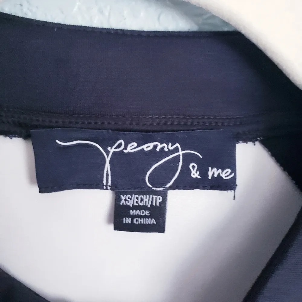 Peony & Me Floral Full Zip Mesh Side Top Purple Size XS - Image 5