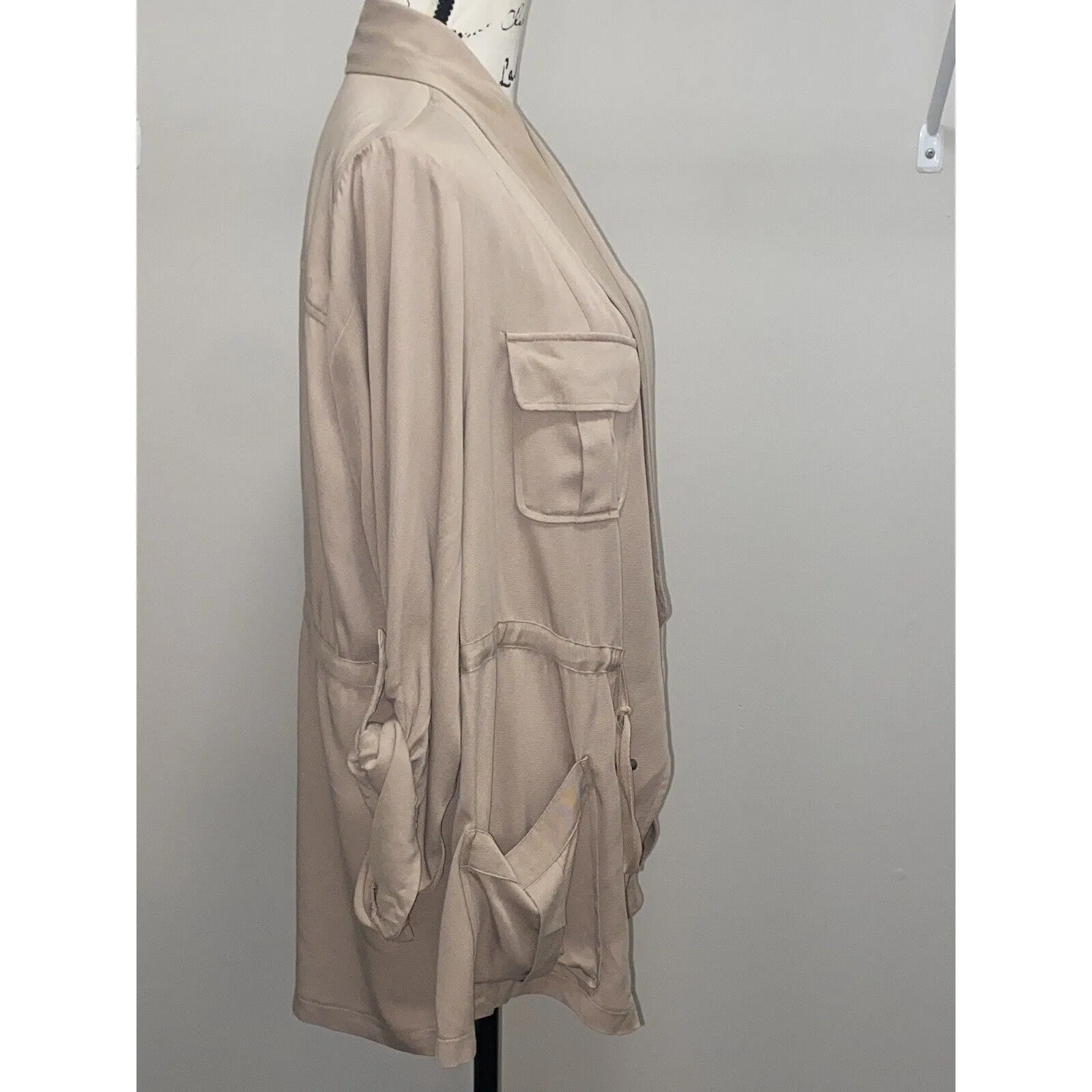 Torrid Womens Jacket Drape Front Drawstring Anorak Light Tan Sz 2 - Image 12