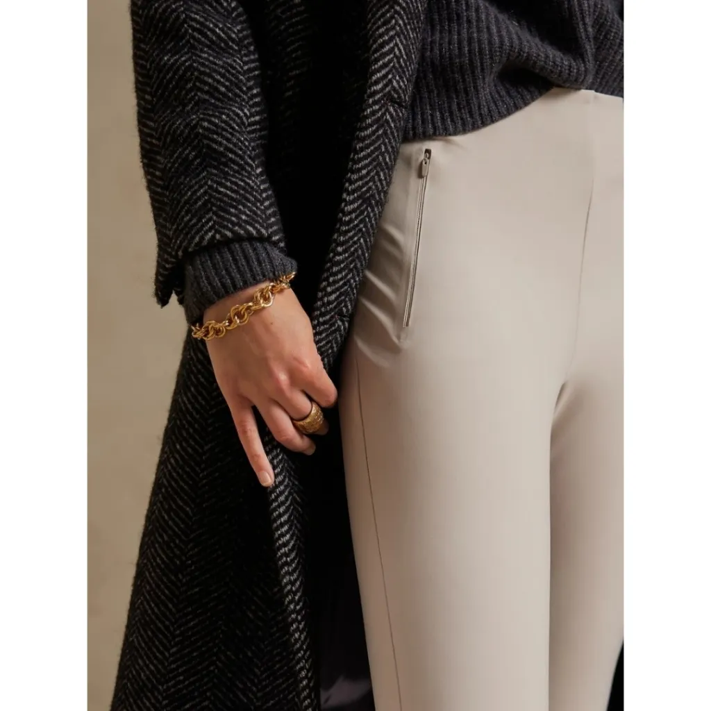 Banana Republic BR sport Light grey High Rise Skinny luxe Sculpt Pant - Image 3