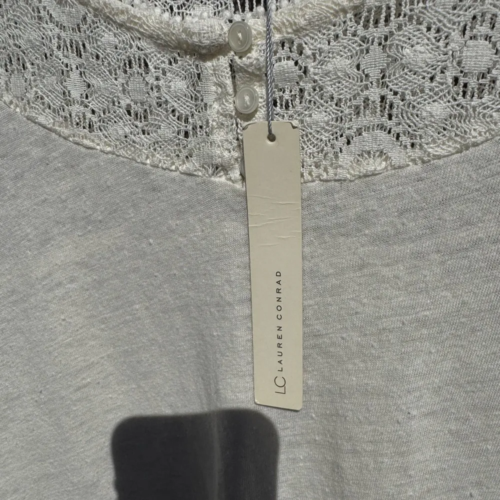 LC Lauren Conrad Cream Lace Long Sleeve Top Blouse XS - Image 2