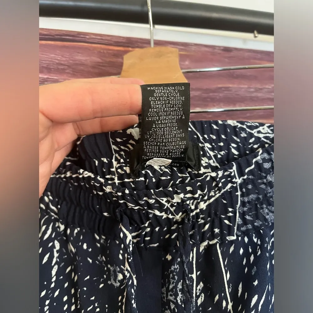 Mossimo Supply Co Mossimo Blue Designed Loose Fit. Size Large. - Image 3