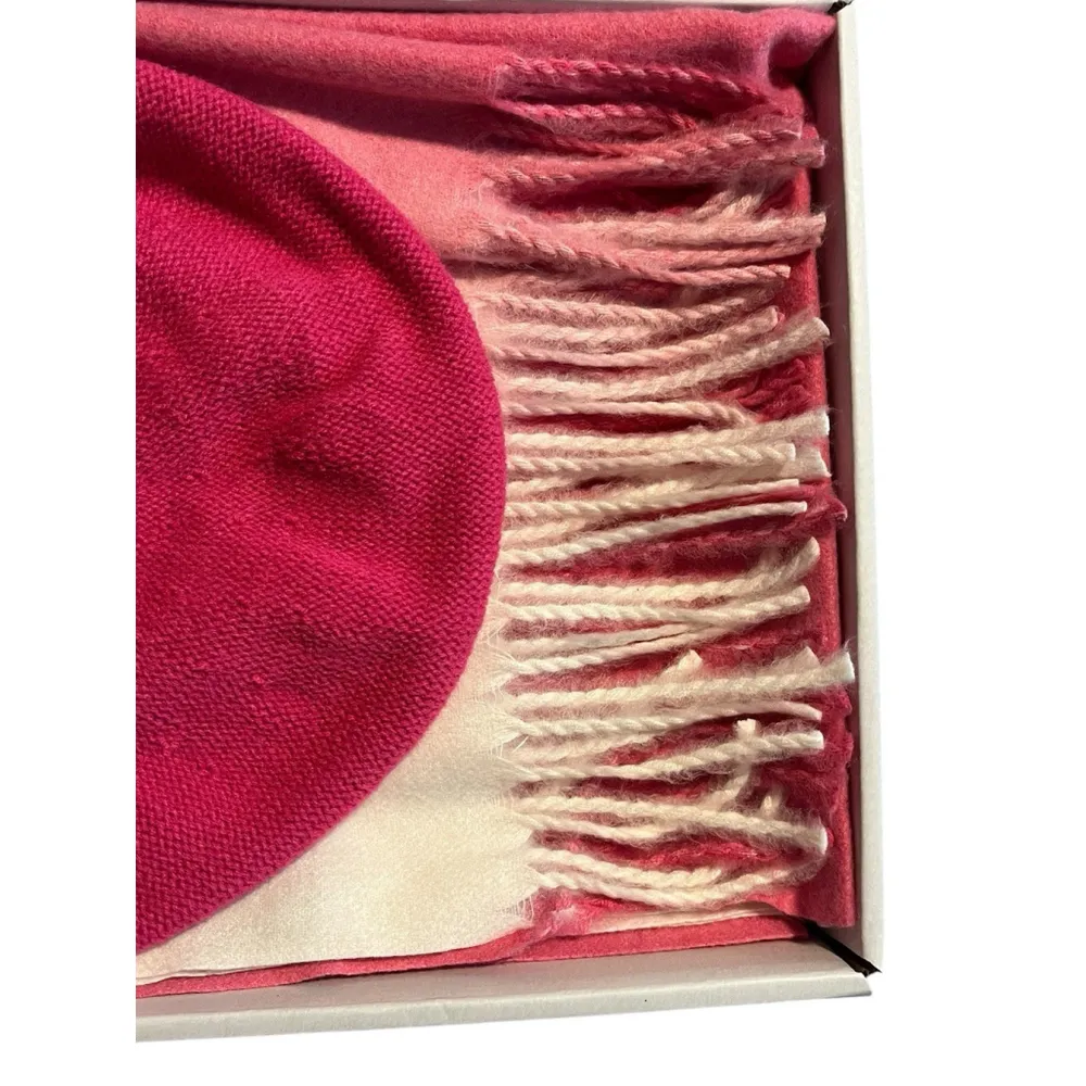 Jessica Simpson Beret And Scarf Gift Set Pink White Womens OS Warm Soft NWT - Image 3