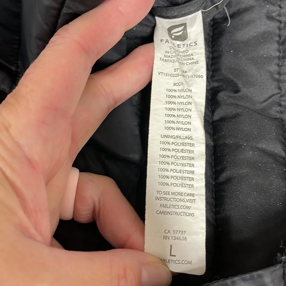 Fabletics L //  Fenway Black Gray White Windproof Zip Up Insulated Puffer Vest - Image 11