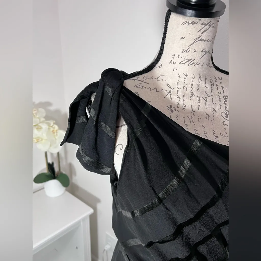 Nicole Miller Collection NWT One Shoulder Bow Evening Floor Length Gown Size 6 - Image 5