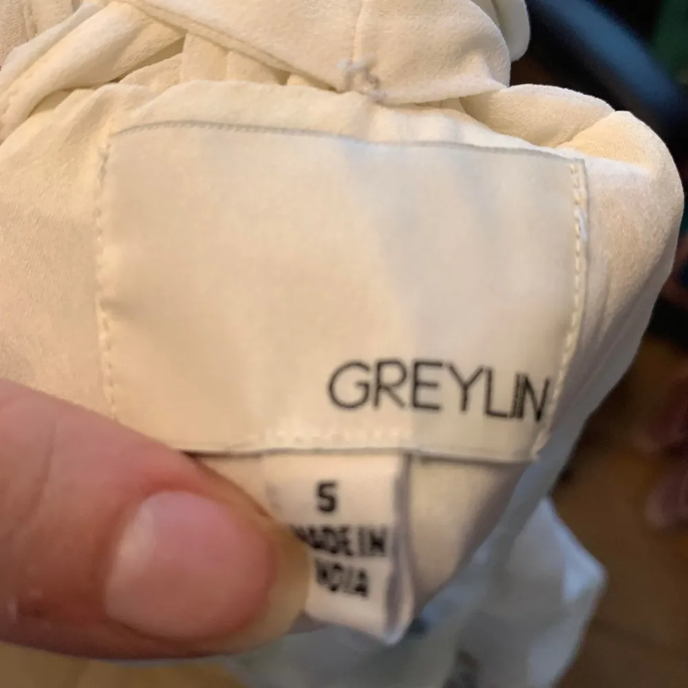 Greylin White Tank Blue Orange Chevron Beading - Image 4