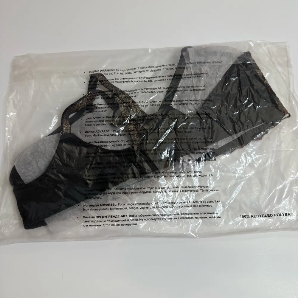 New Savage x Fenty Shining Star Embroidered Unlined Henna Red Star Demi Bra - Image 7