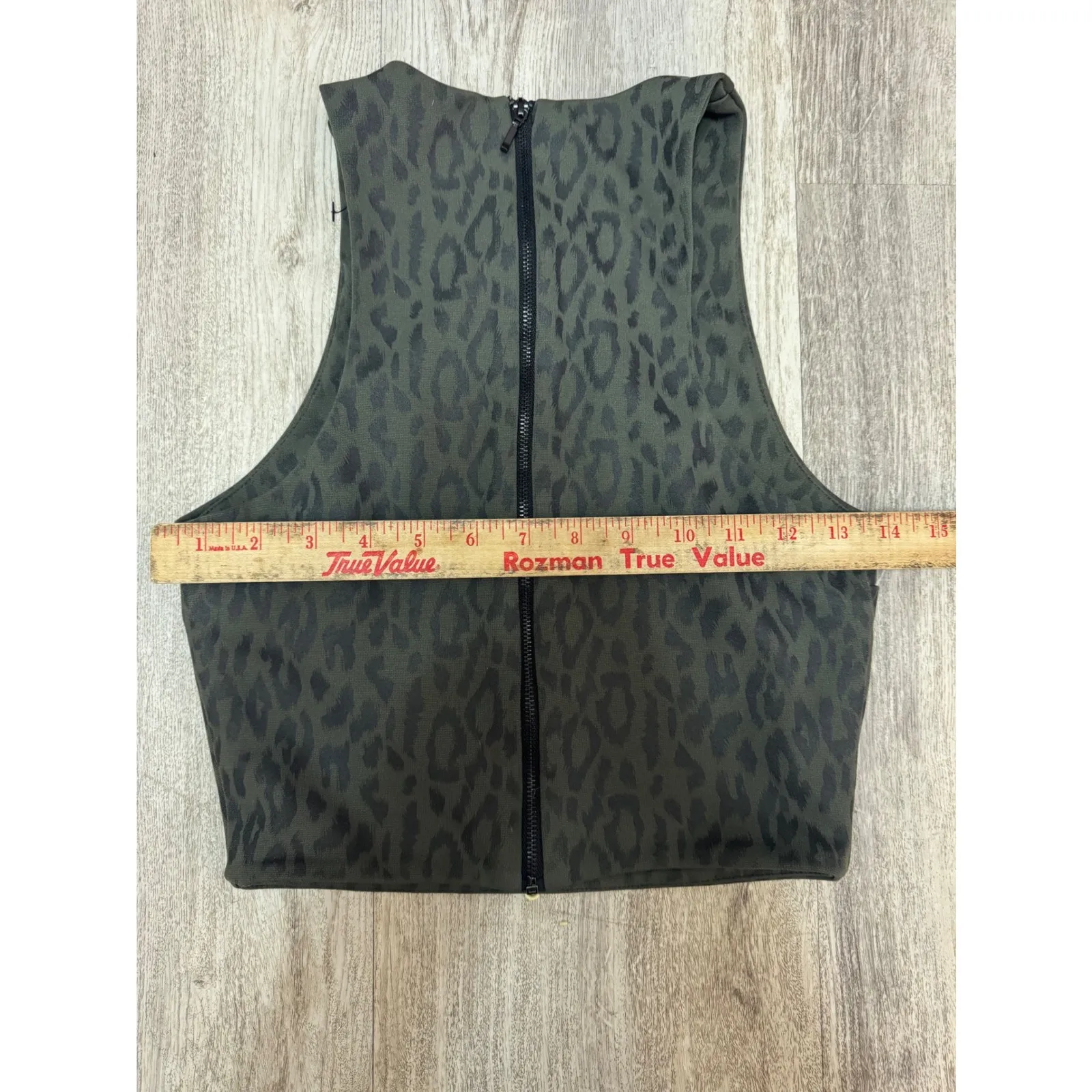 Bec‎ & Bridge Sleeveless Top Leopard Print Green Crop Tank Size 4 - Image 4