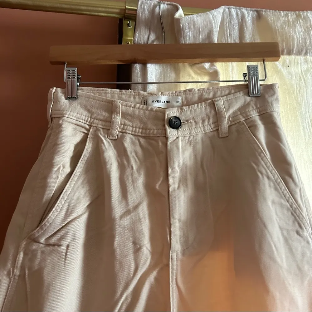 Everlane Tencel Relaxed Chino Pants‎ Tapered Soft Slouchy Parchment NEW Size 00 - Image 3