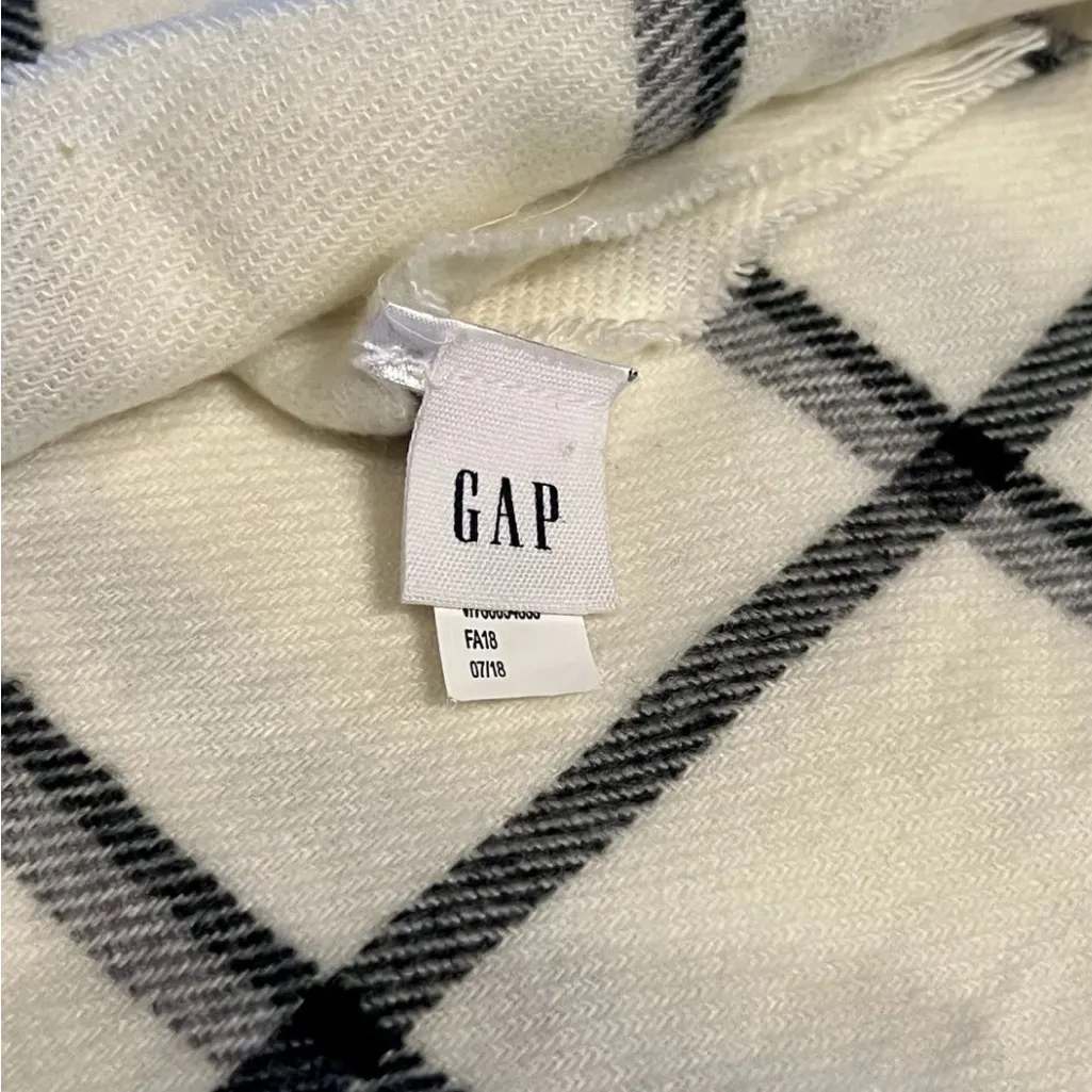 The Gap Cozy Scarf Ivory Frost Striped Windowpane Pattern So Soft NWOT 24" x 80" - Image 6