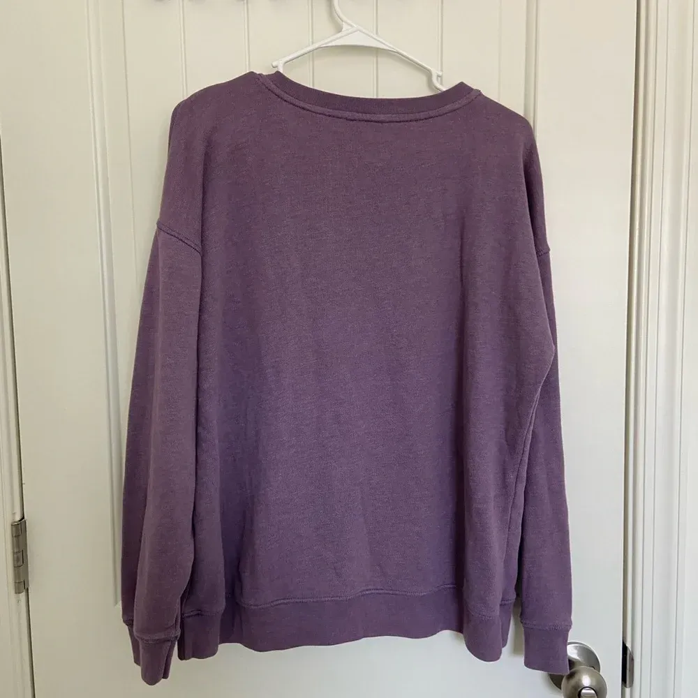 EUC | American‎ Eagle women’s simple solid colored crewneck — medium - Image 5