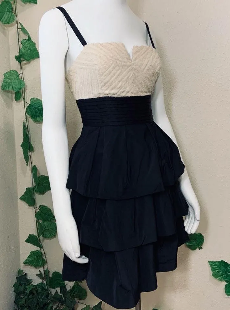 BCBG Maxazria Lace Ruffle Cocktail Prom Dress - Image 6