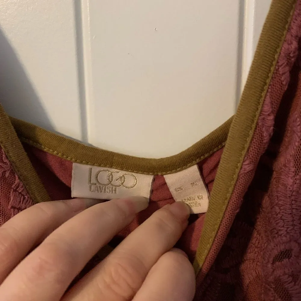 Logo by Lori Goldstein ladies tank style top.  Size: XL. - Image 3