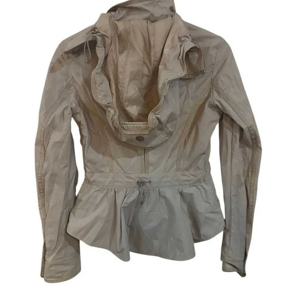 Lululemon Out and About Peplum water repellent cream Jacket Ecru size 4 with hoo - Image 10