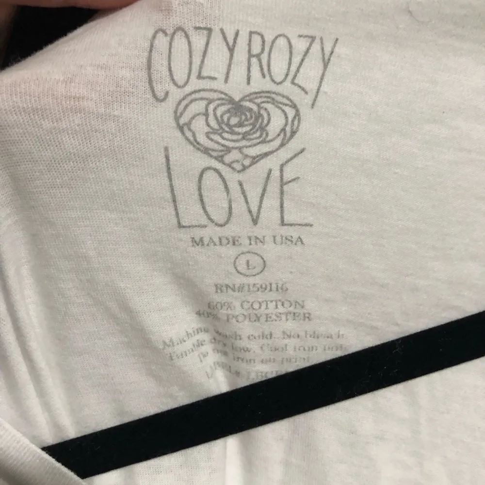 NWT Cozy Rozy White Let It Snow Pajama Top T - Image 5