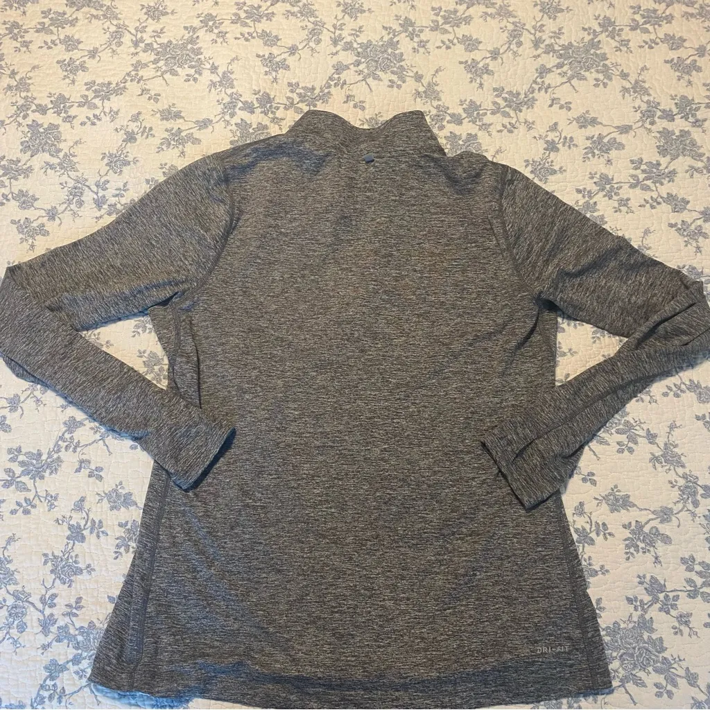 Nike Running Dry-Fit Heathered Gray Quarter-Zip Pullover Size Large - Image 8