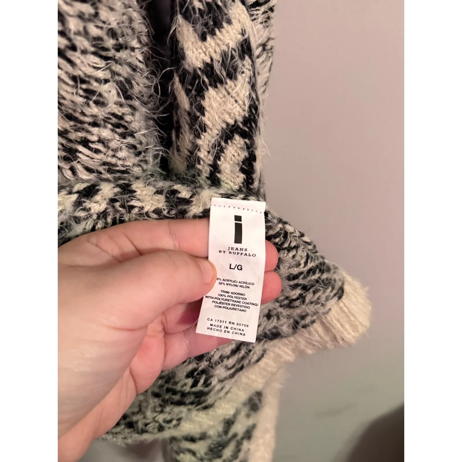 Jeans by Buffalo Leopard Print Fuzzy Open Front Cardigan Sweater L G Black Size undefined - Image 4