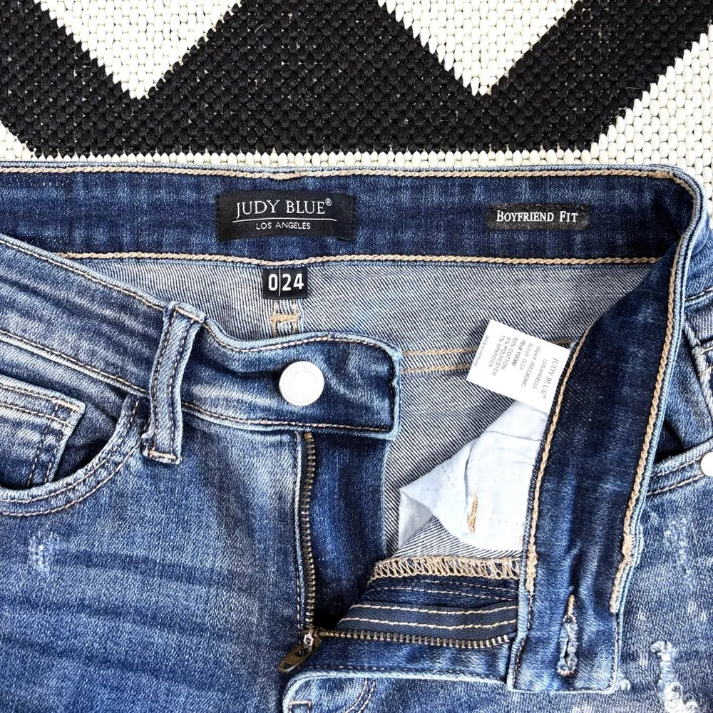 Judy Blue Bleach Splatter Distressed Boyfriend Jeans Size 24 - Image 12