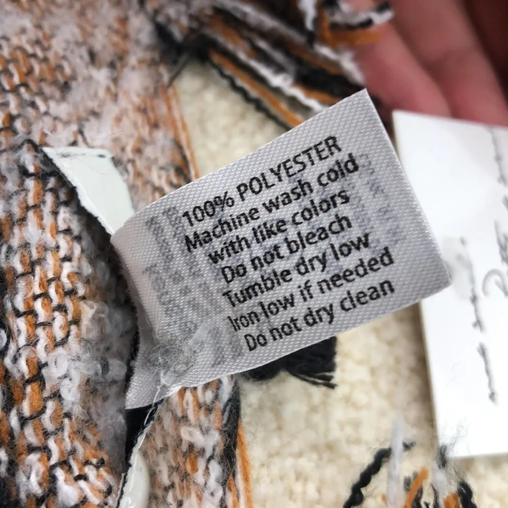 Kensie : Animal Print Shawl - Image 34