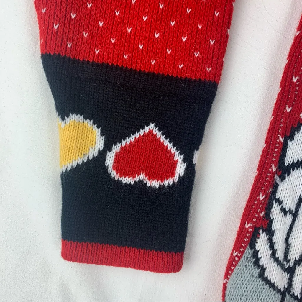 Warner Bros. Space Jam women's medium love bugs bunny Lola basketball sweater 90 Red - Image 3