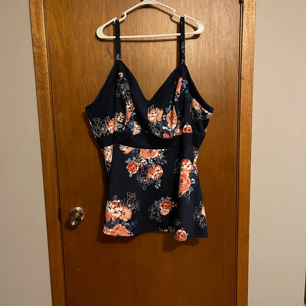 Torrid Navy Floral Scuba Knit Peplum Cami Plus Size Tank Top Size 6XL - Image 3