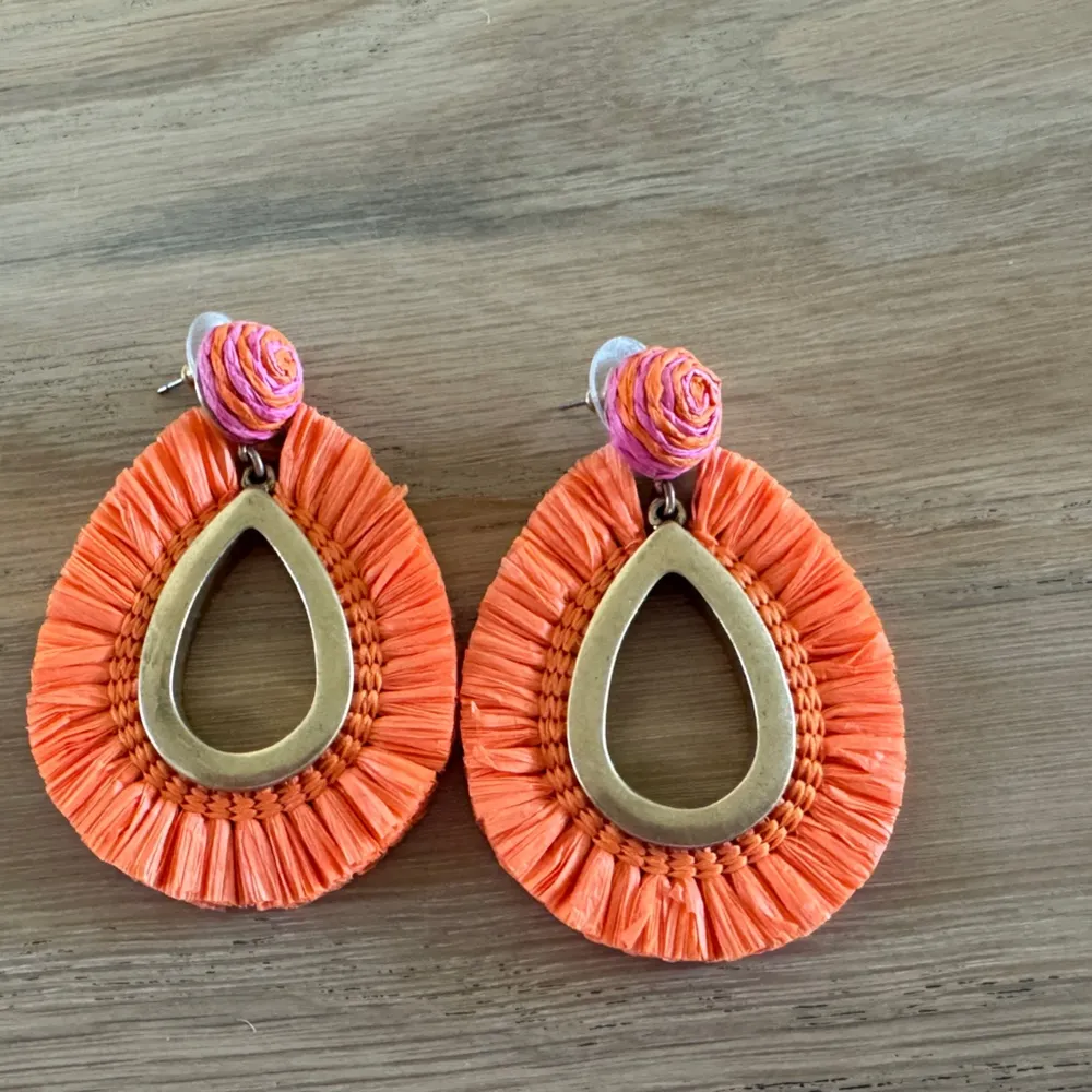 J.Crew Women's pink orange Raffia Teardrop Tassel Statement Earrings - Image 2