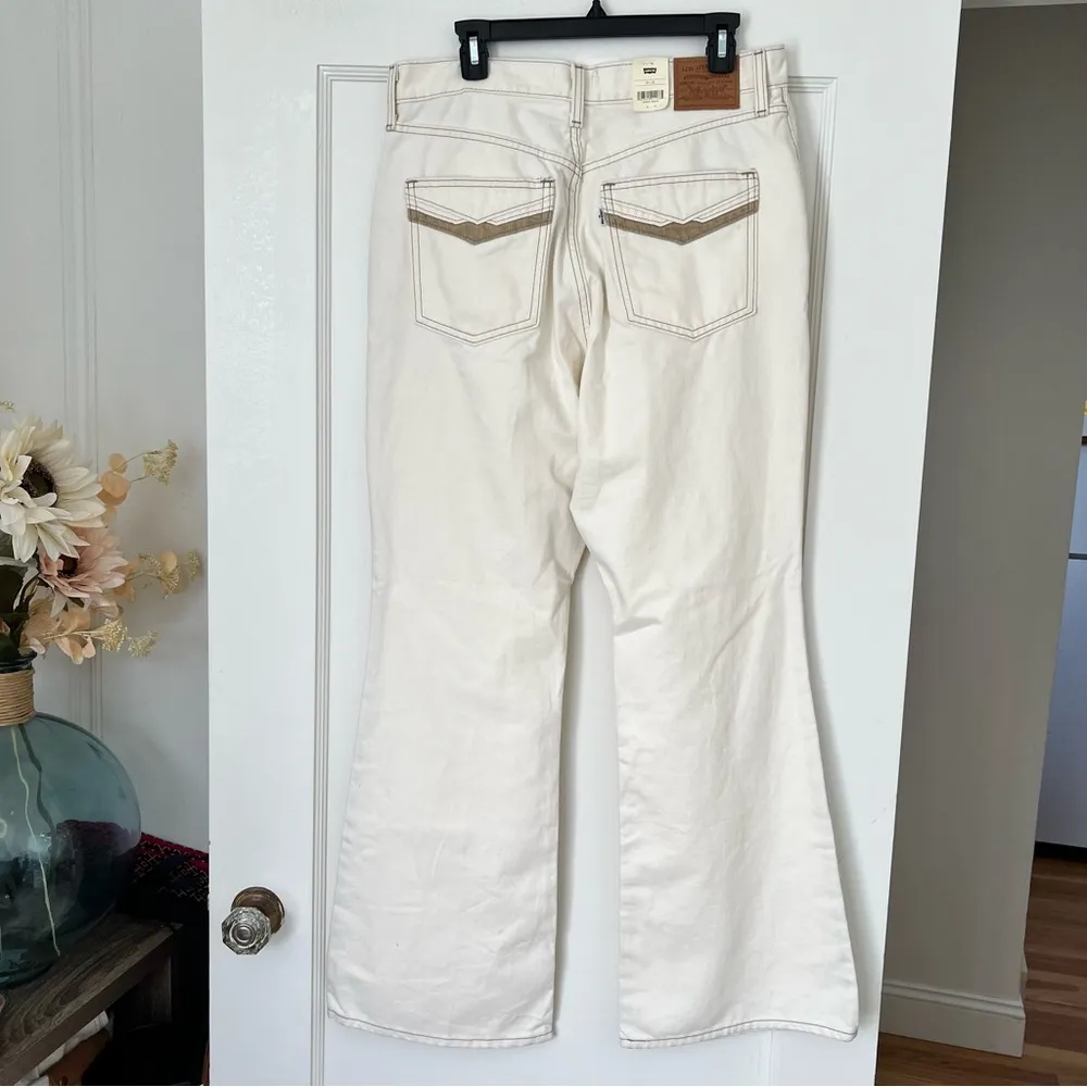 Levi’s 70’s High Rise Flare Jeans in Ecru White Size 32 NWT - Image 8