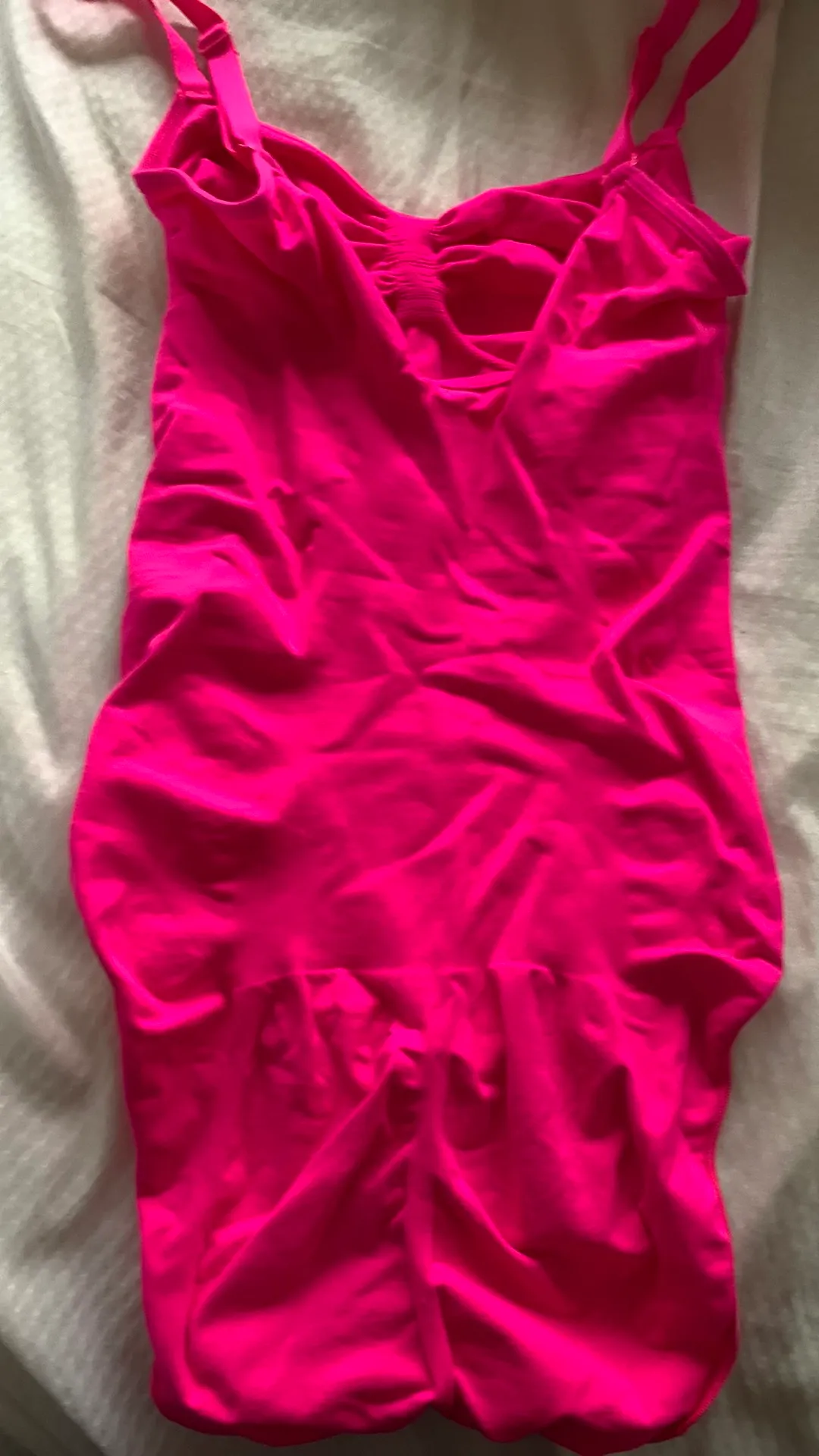 SKIMS Sculpting Bodysuit - Image 4