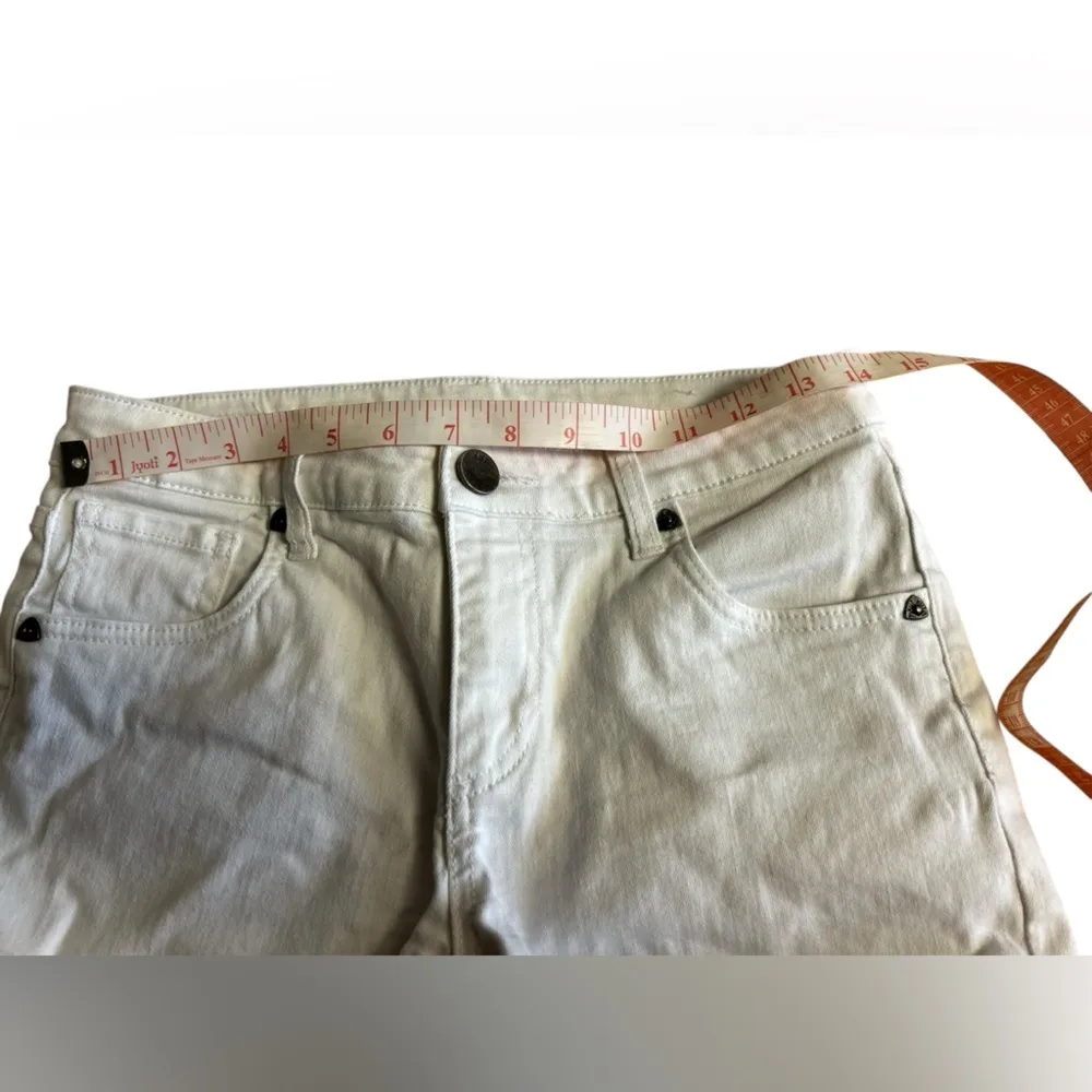 Kut‎ Women's White Denim Cut-Off Shorts Frayed Hem Size 2 Casual - Image 4