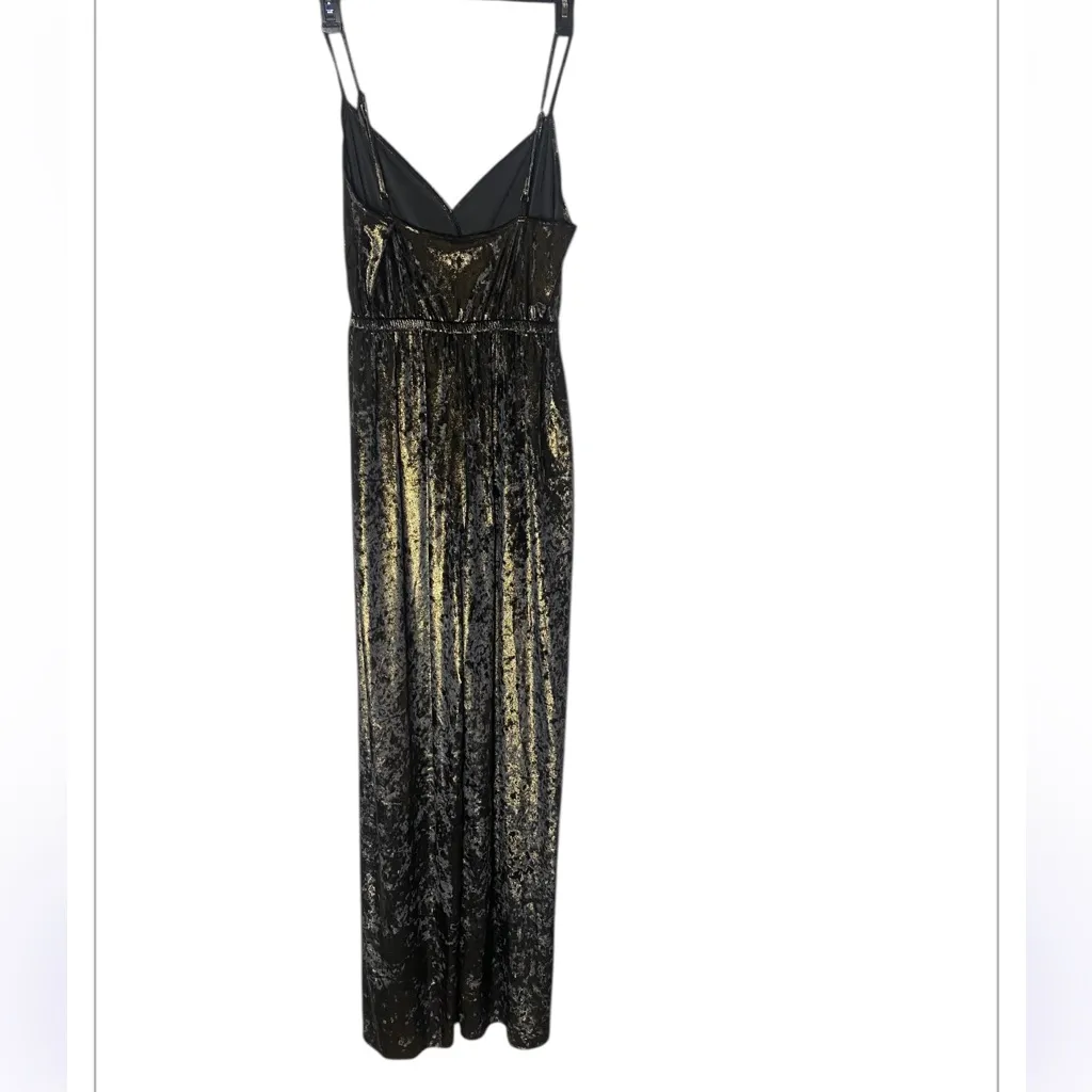 Show Me Your Mumu The Richards
Jumpsuit Jonny Gold Velvet
XL - Image 5