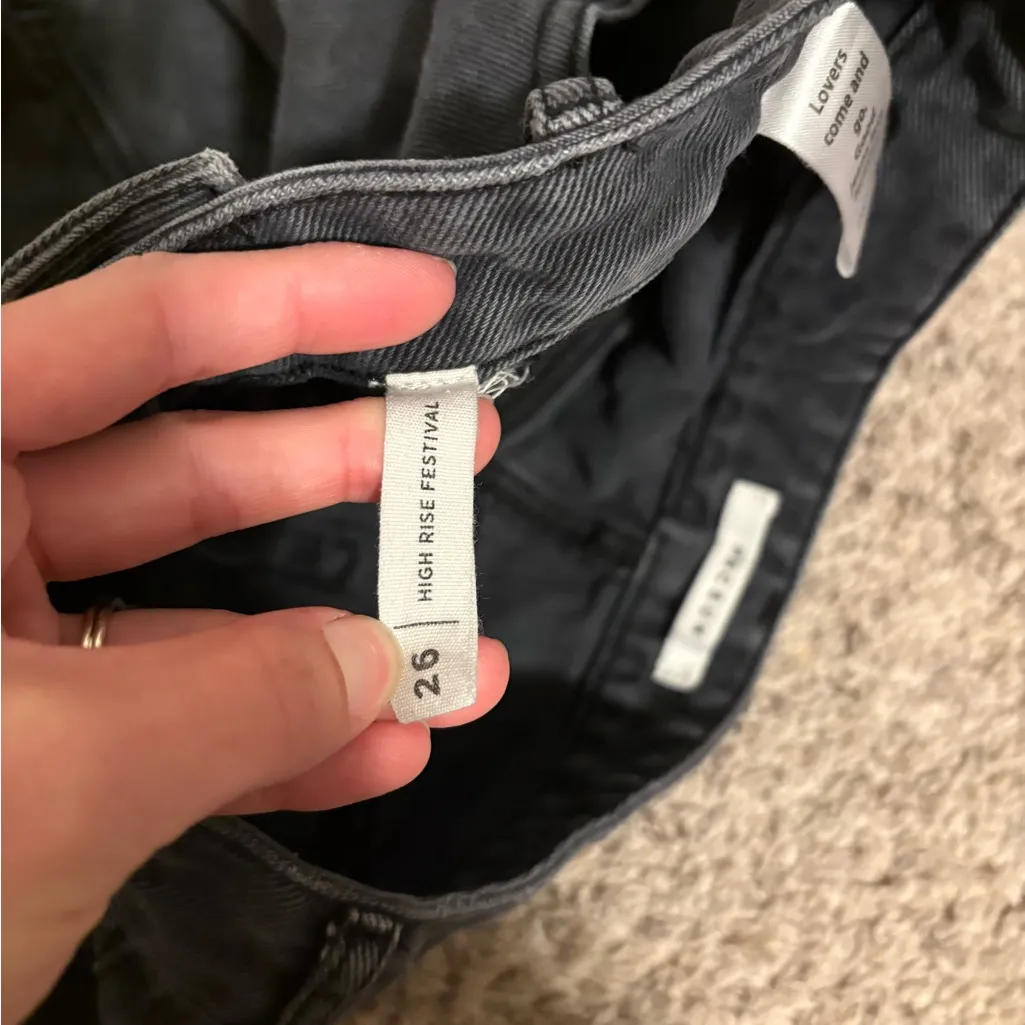 PacSun Black Distressed High Rise Festival Jean Shorts in Black - Image 8