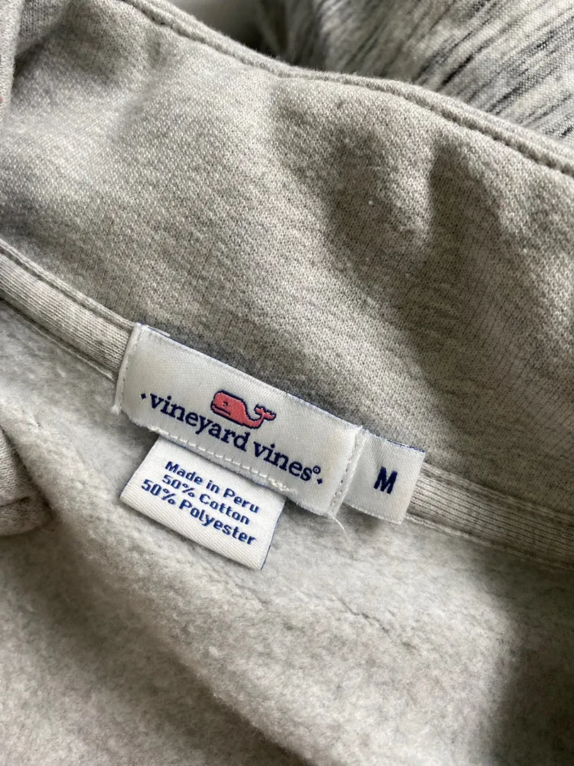 Vineyard Vines Quilted 1/4 Zip - Image 4