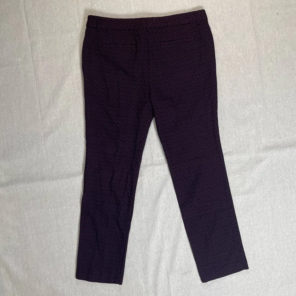 Mario Serrani | Maroon & Black Medallion Pattern Straight Leg Pants | Size 14 - Image 2