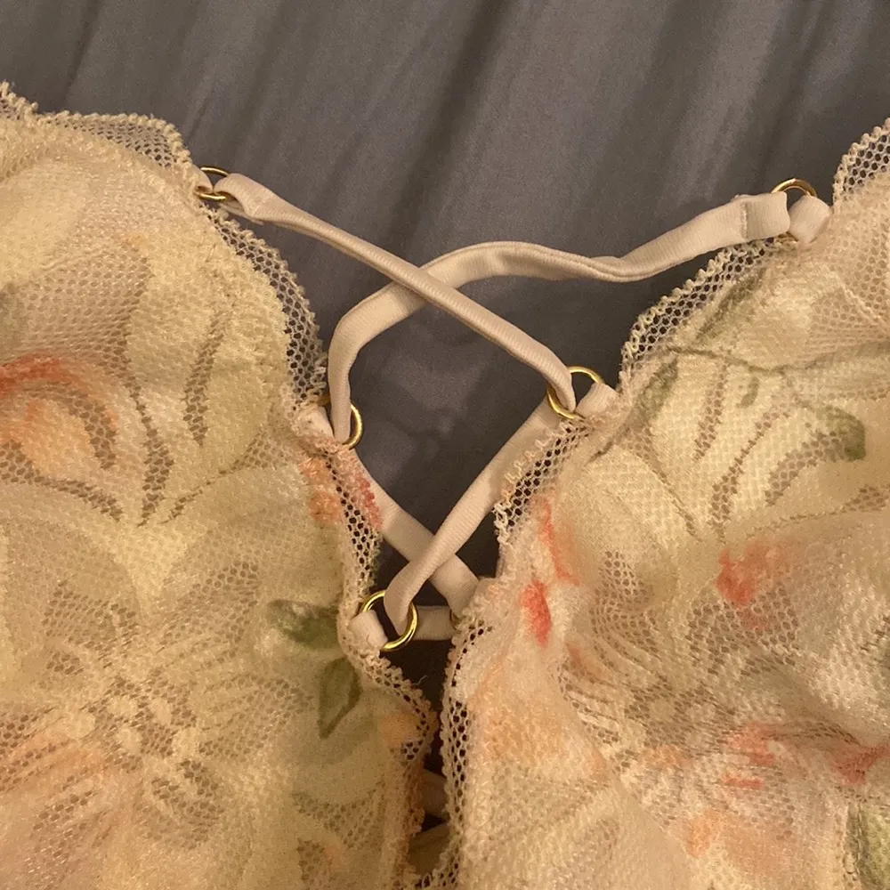 PINK bralette - Image 4