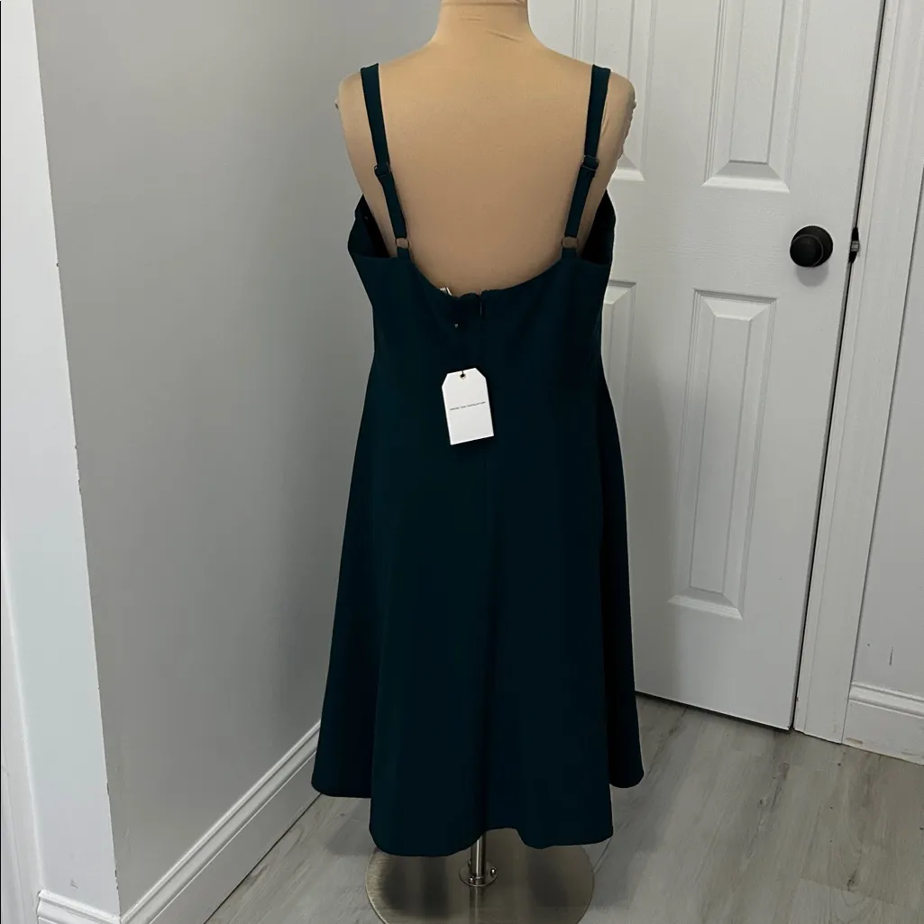 Dress The Population Alina Crepe Fit and Flare  Dress Pine - Image 5