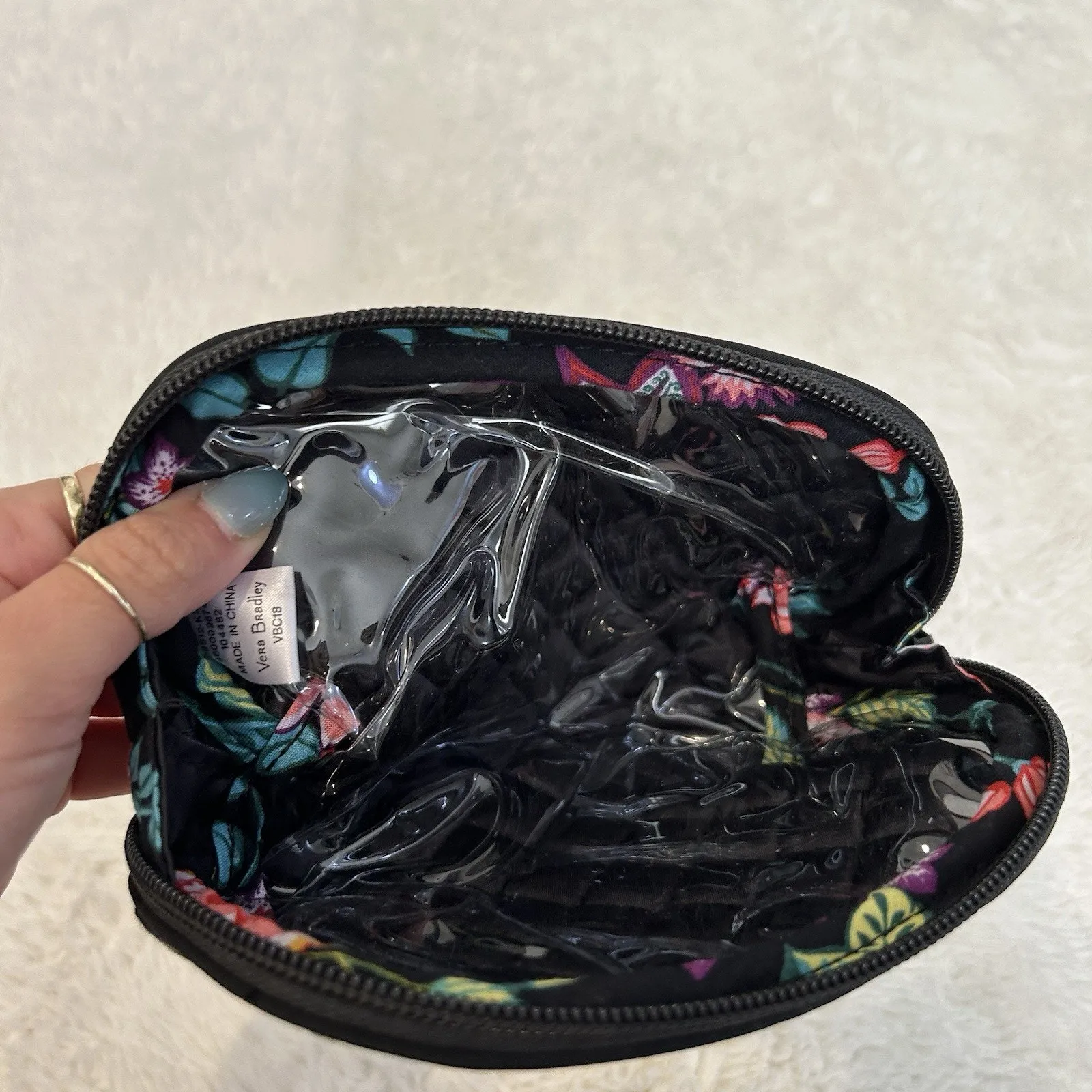 Vera Bradley RFID Floral Print 3 Piece Makeup And Toiletry Set Gently Used - Image 7