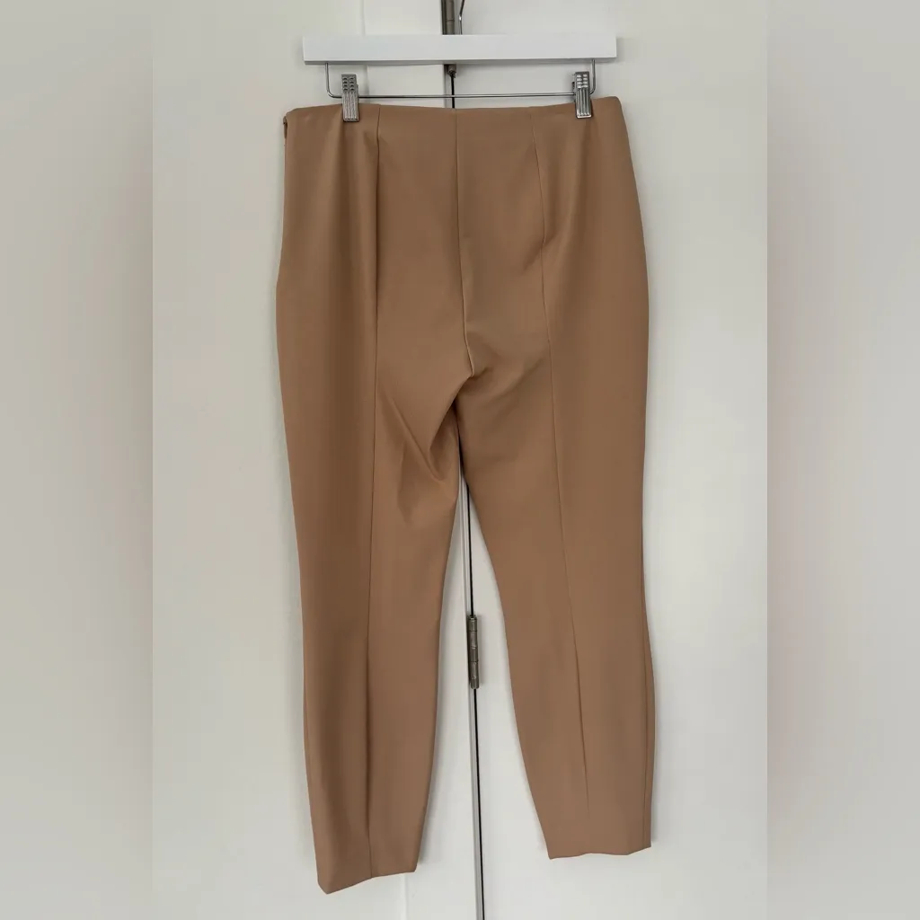 The Row mid-rise, side zip virgin wool ankle length pant size 10 - Image 4