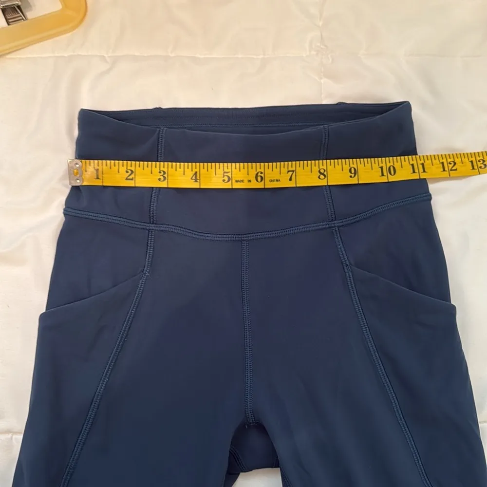 Lululemon Time To Sweat Crop *23", Size 2 Night Diver - Image 11