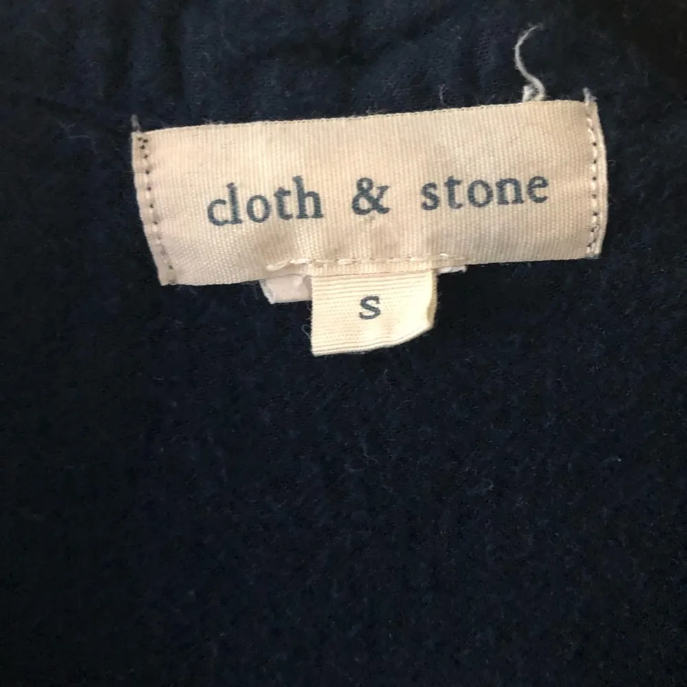 Cloth & Stone Navy Button Down - Image 4