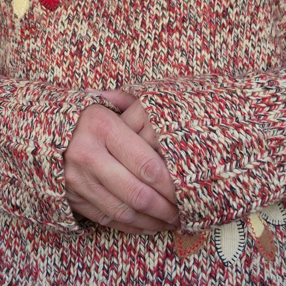 Crazy Horse 90s marled floral applique vneck sweater size large - Image 2