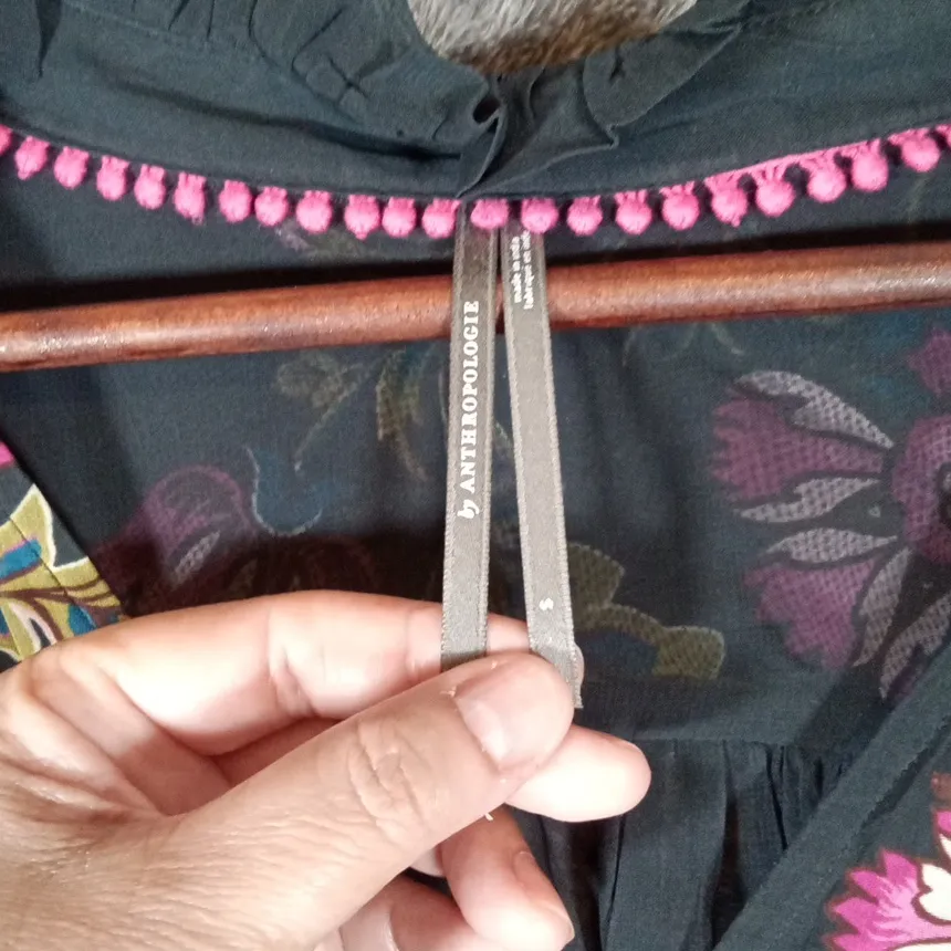 Anthropologie Black Floral Blouse with Pink Flowers Balloon Sleeves Viscose Smal - Image 2