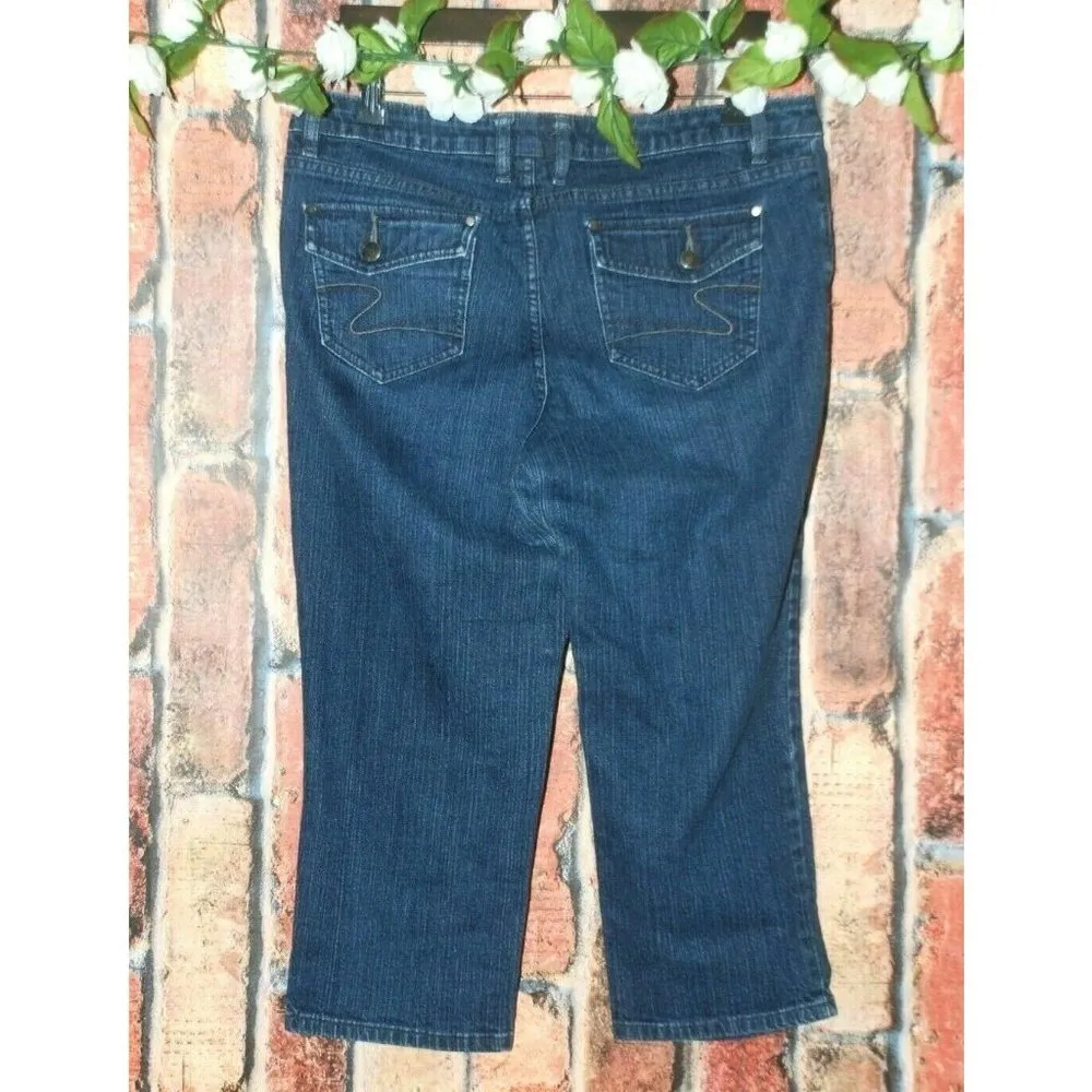 Liz Claiborne Ladies Blue Jeans Cropped Capri Size 10 Stretch 5 Pockets Mid Rise - Image 4
