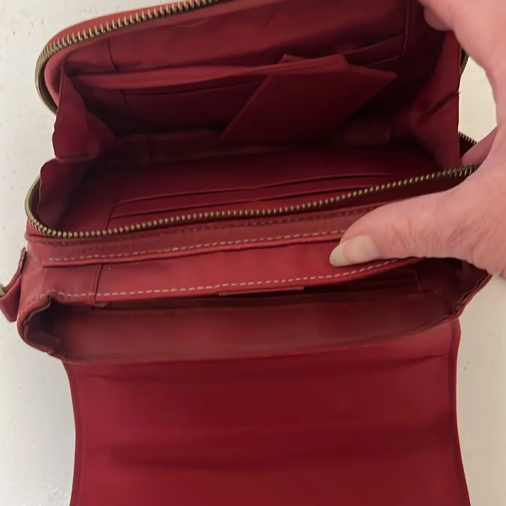 Buxton Red Crossbody Purse - Image 6