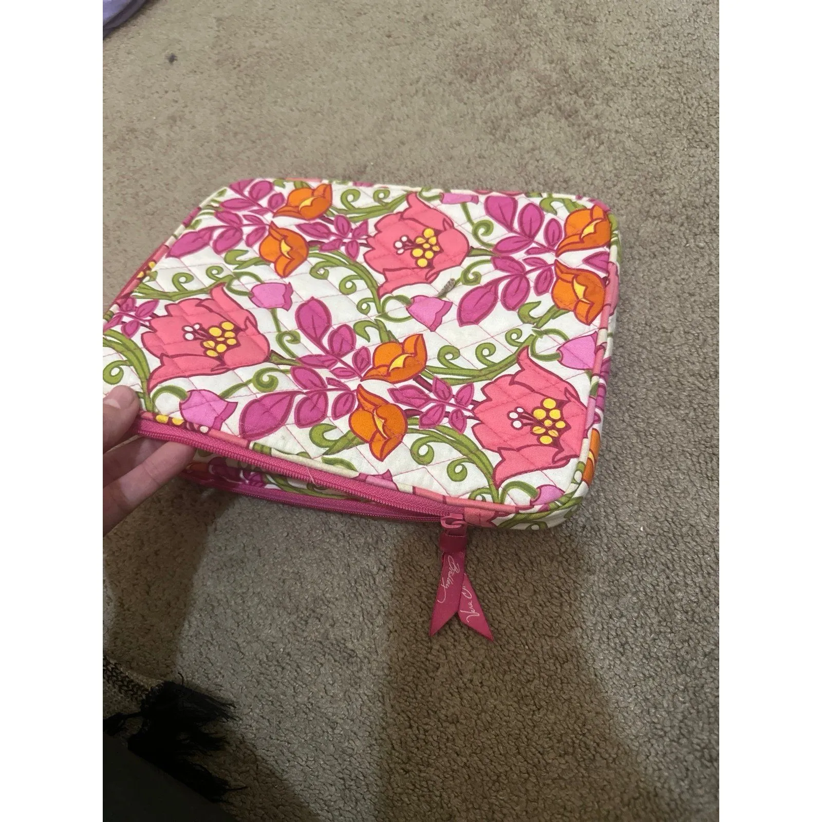 Vera Bradley tablet bag - Image 3