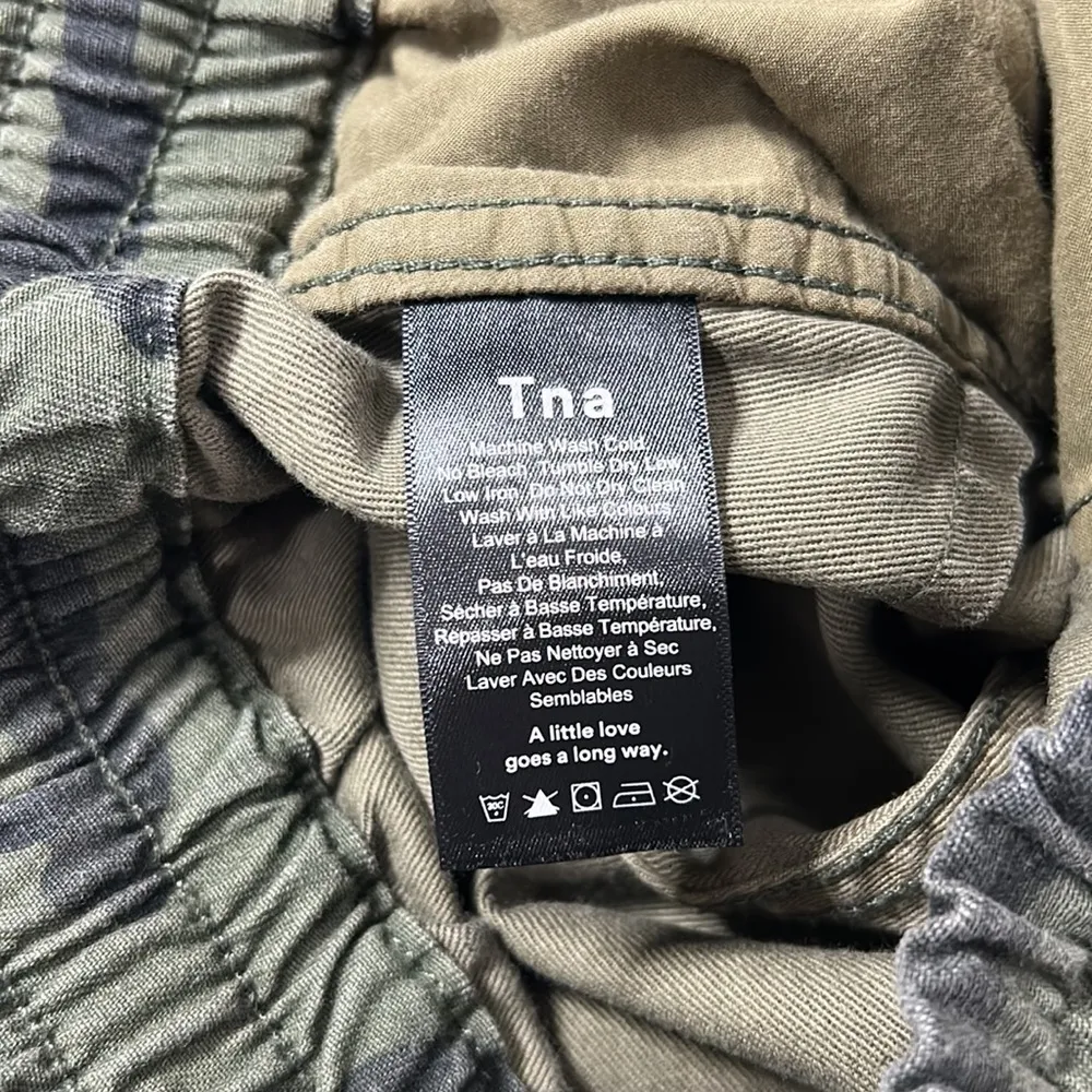 Tna Aritzia • camo jogger cargo pants - Image 9